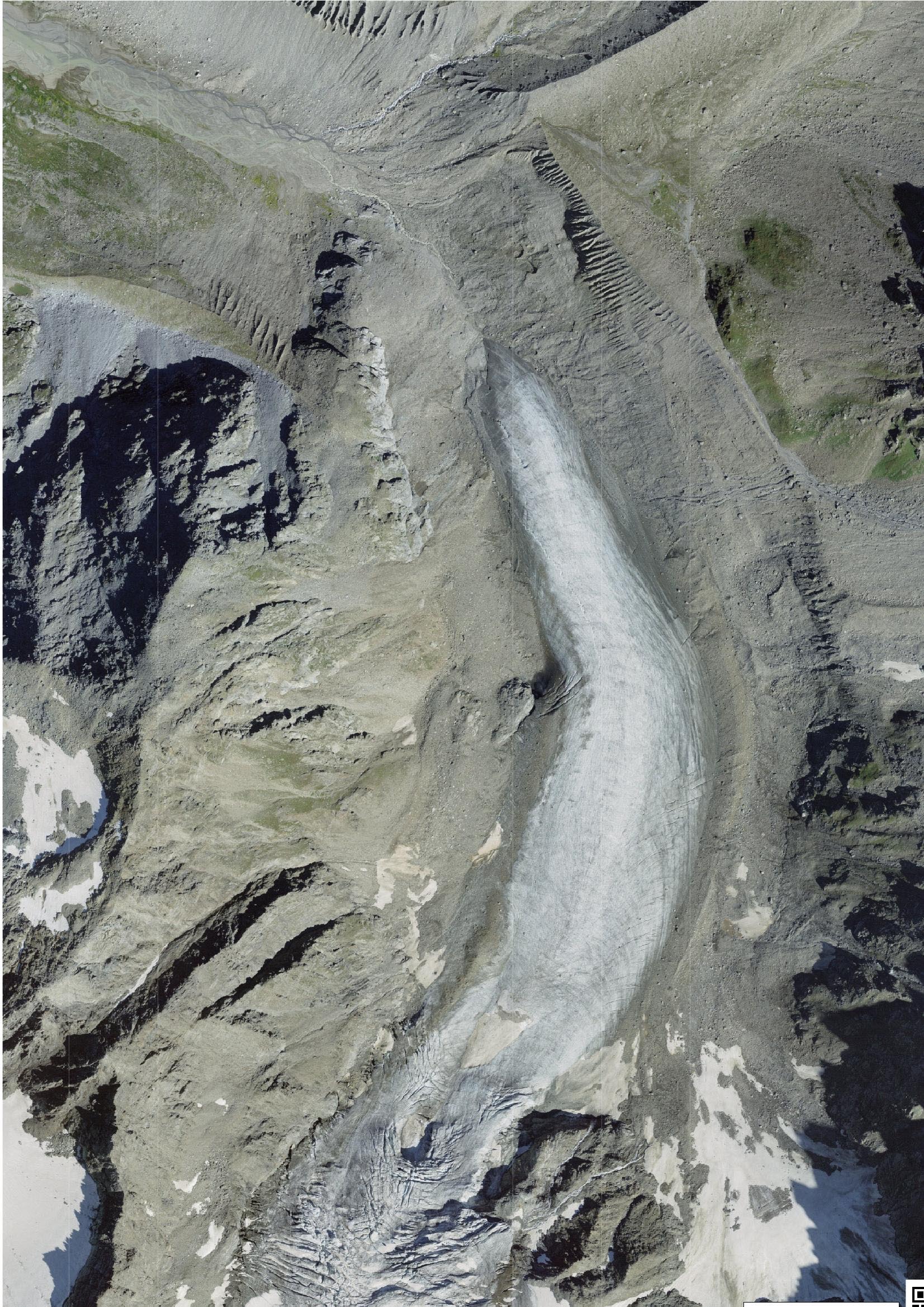 Glacier de Valsorey in 1983 (links) en 2020. Bron: swisstopo zeitreise.