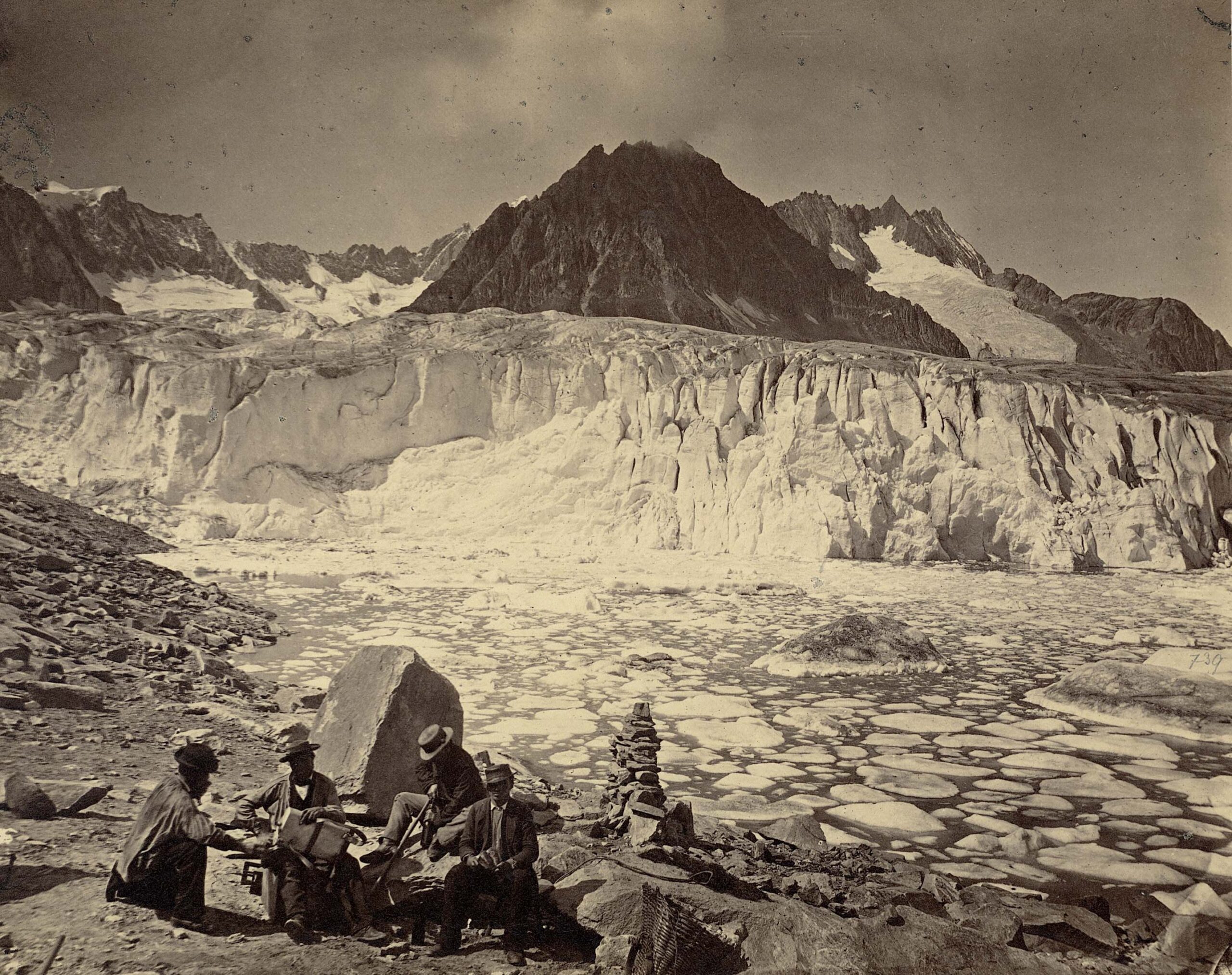 De Märjelensee in 1865. Fotograaf: Adolphe Braun, collectie Bibliotheek ETH Zürich foto Hs_1458-GK-B005-1865.