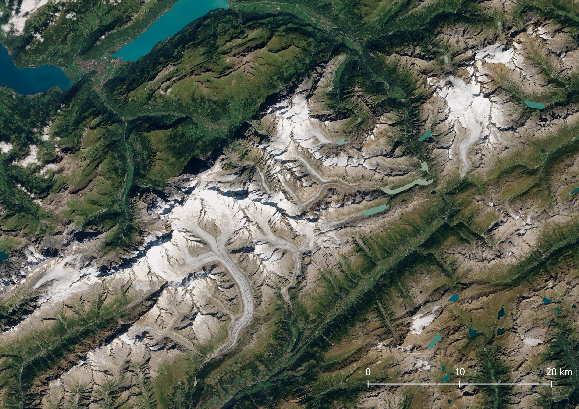 Satellietbeeld van de Berner Alpen, september 2023.