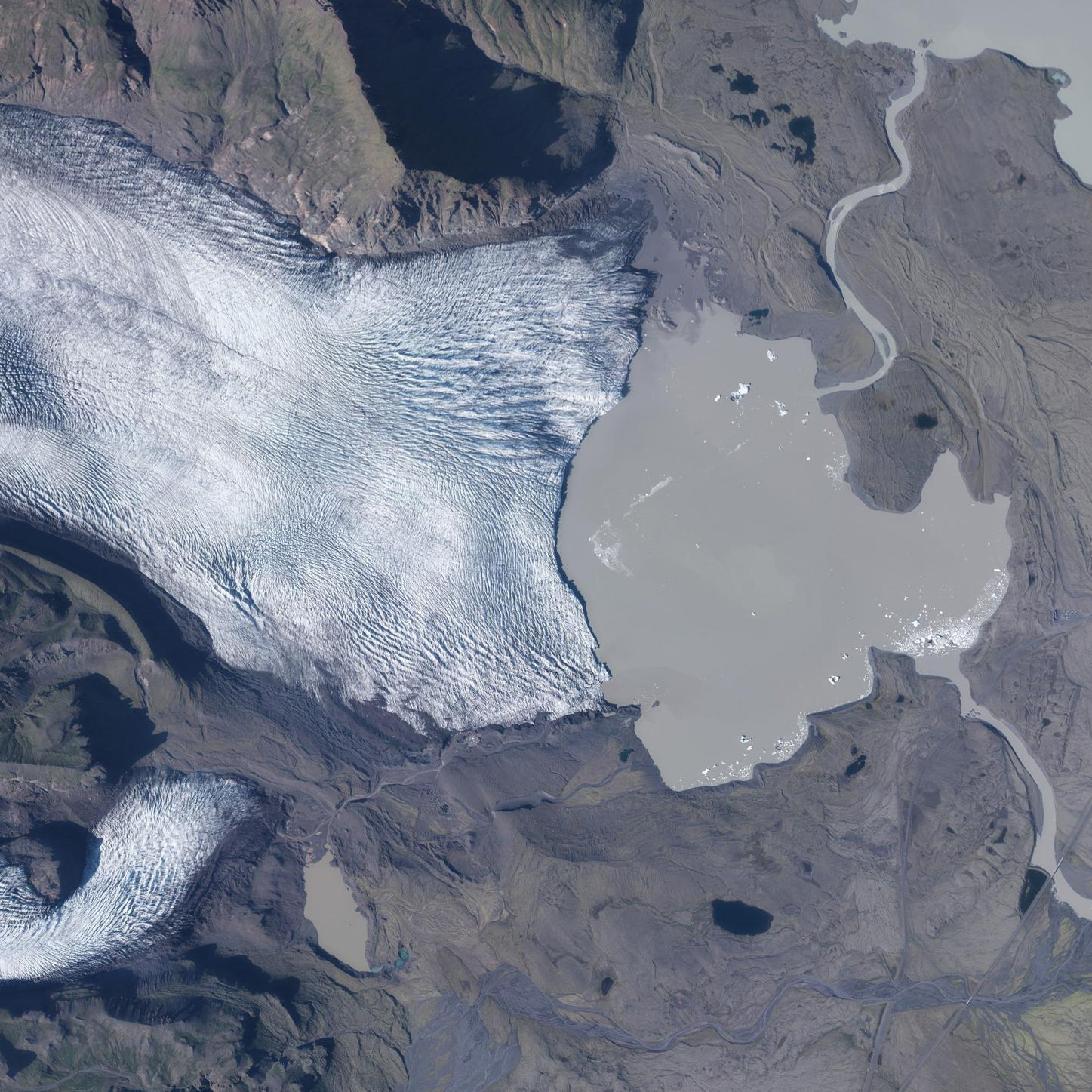 Orthofoto van de Fjallsjökull in 2021. Bron: Landmælingar Íslands.