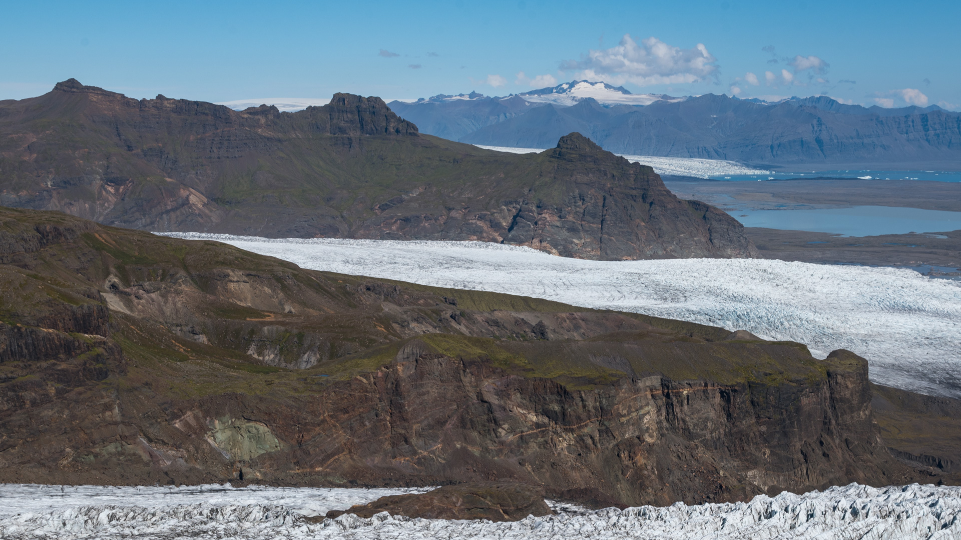 Fjallsjokull I(midden) en Breiðamerkurjökull (achter) in 2023.