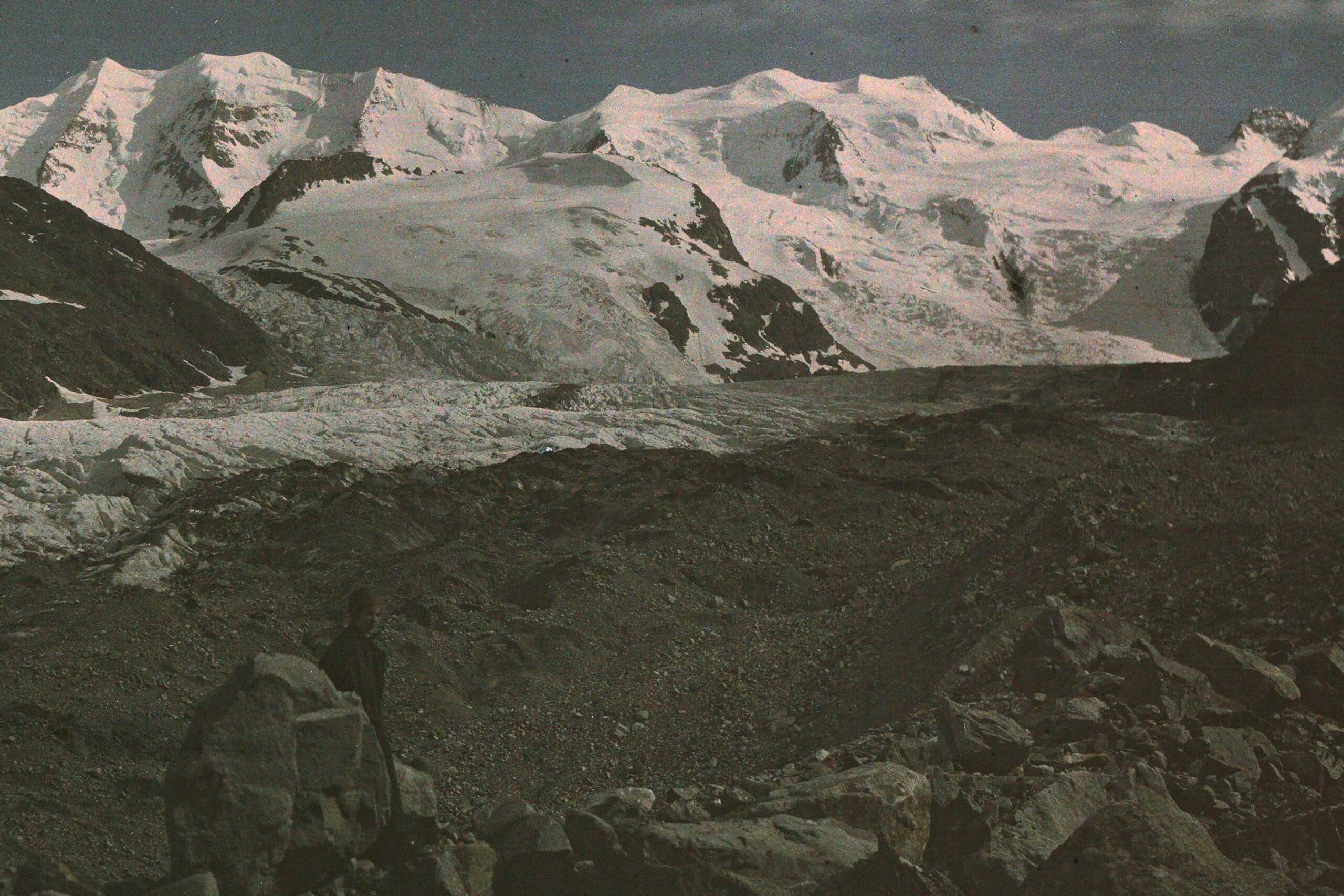 Morteratschgletscher in 1919. Photographer: Leopold Ruzicka, ETH-Zürich dia_248-040.