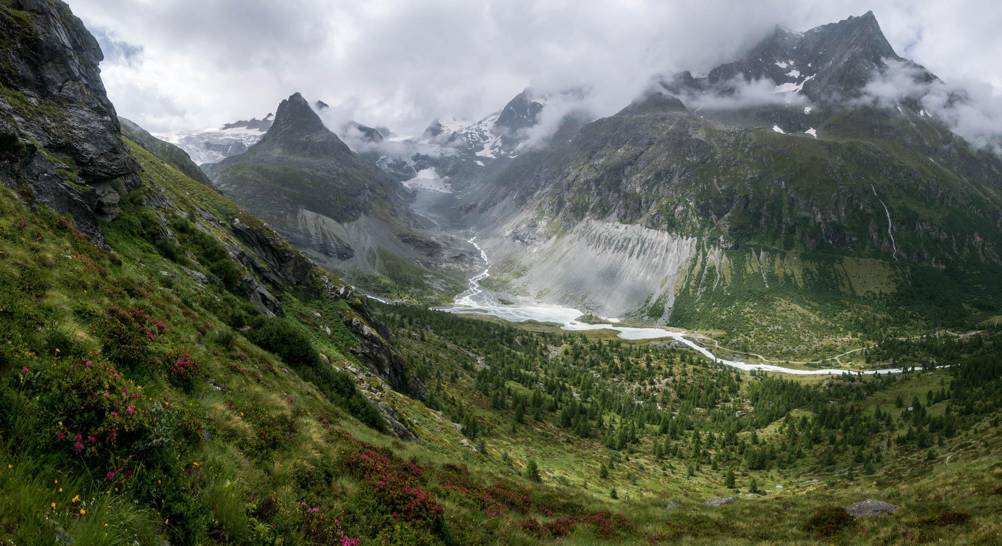 Ferpecle valley with eroding lateral moraine.