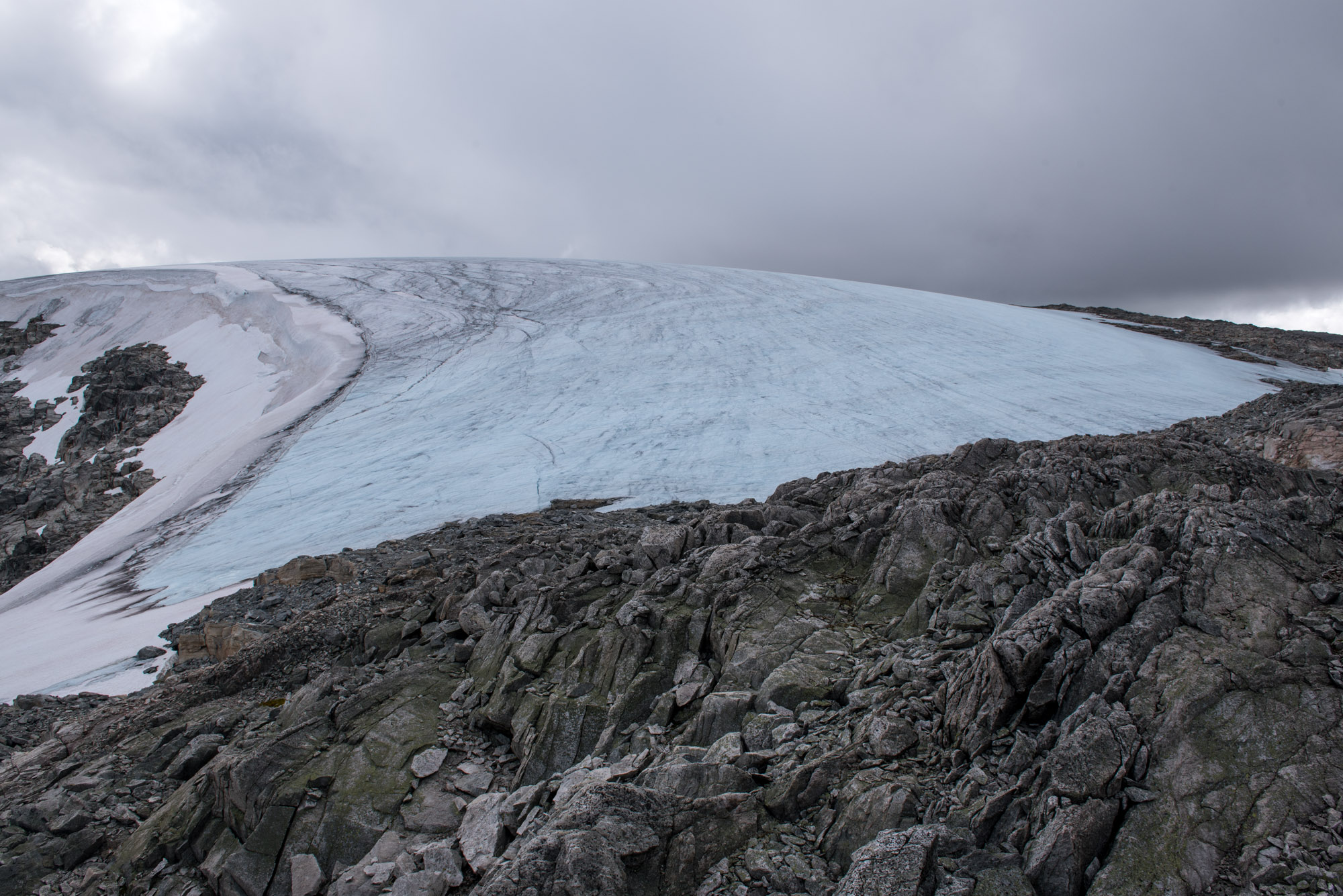 Spørteggbreen was absent for some time during the Holocene.