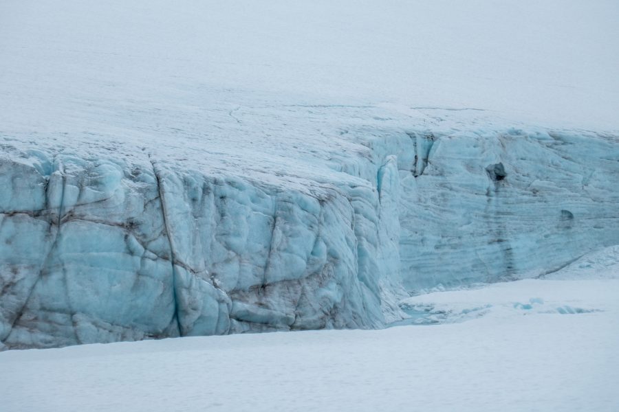 Southern margin of Spørteggbreen.