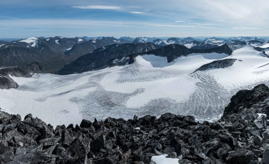 Svellnosbrean vanaf de Galdhøpiggen, augustus 2021.