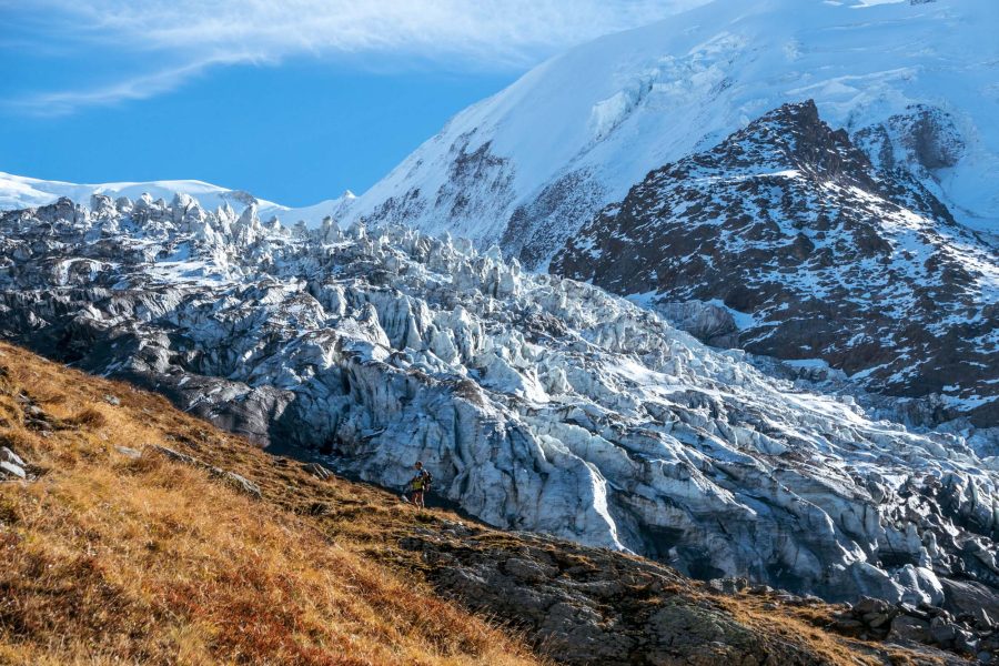 Icefall of Bionnassay Glacier, October 2022.