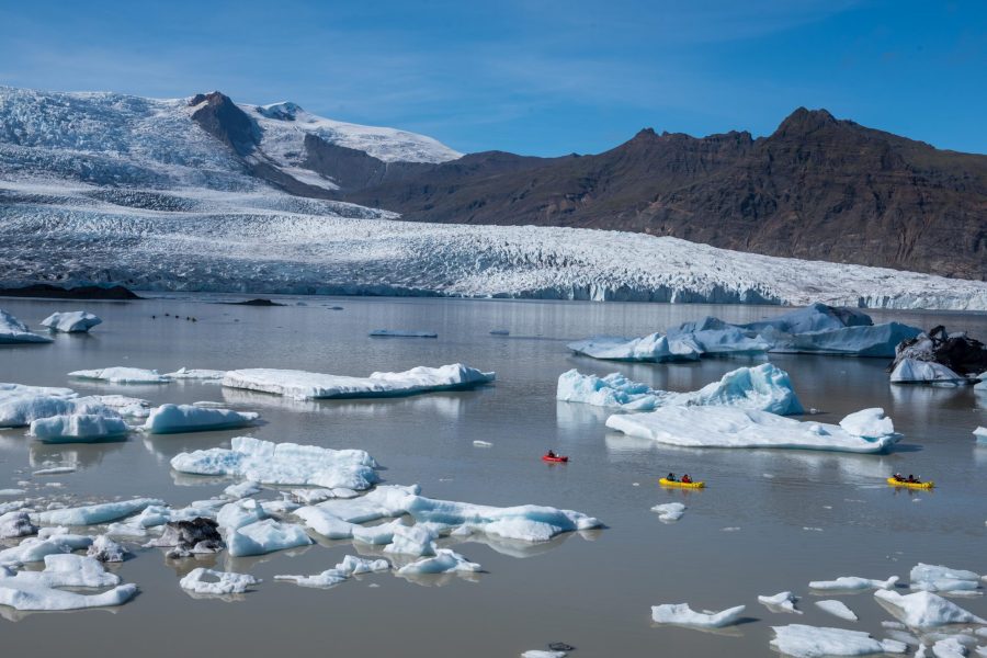 Kajakkers op het Fjallsárlón, augustus 2023.