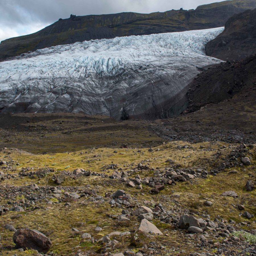 De tong van de Hrútárjökull, tegenwoordig zonder herkenbare ogieven.