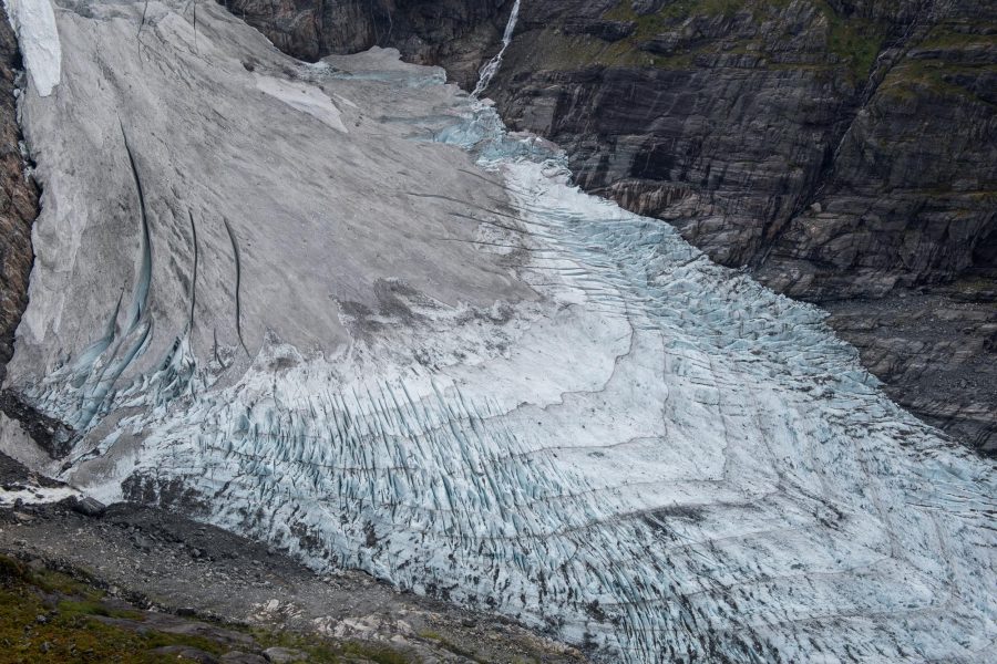 Annual bands of Brenndalsbreen, each about 50 m wide.