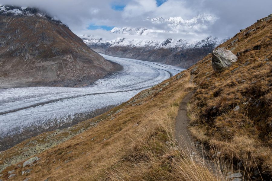 Pad langs de Aletschgletscher, oktober 2024.