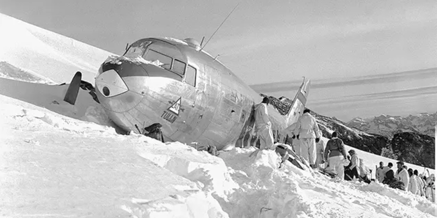 Dakota op de Gauligletscher in 1946.