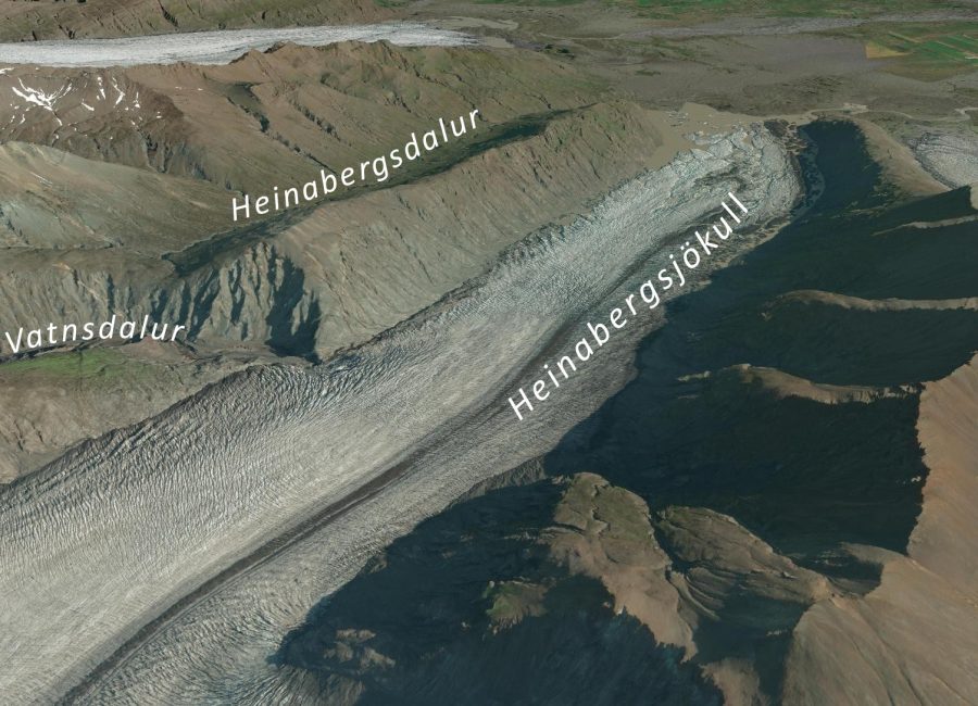 In de 19e eeuw dwong de dikke gletsjer het water uit het Vatnsdalur om het Heinabergsdalur in te stromen. ESRI satellite imagery (2023) with DEM from Landmælingar Íslands (2016).