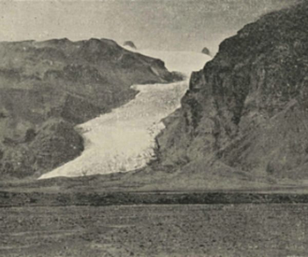 De Hólárjökull in 1891. Bron: Frederick Howell, Icelandic Pictures (1893: 70).